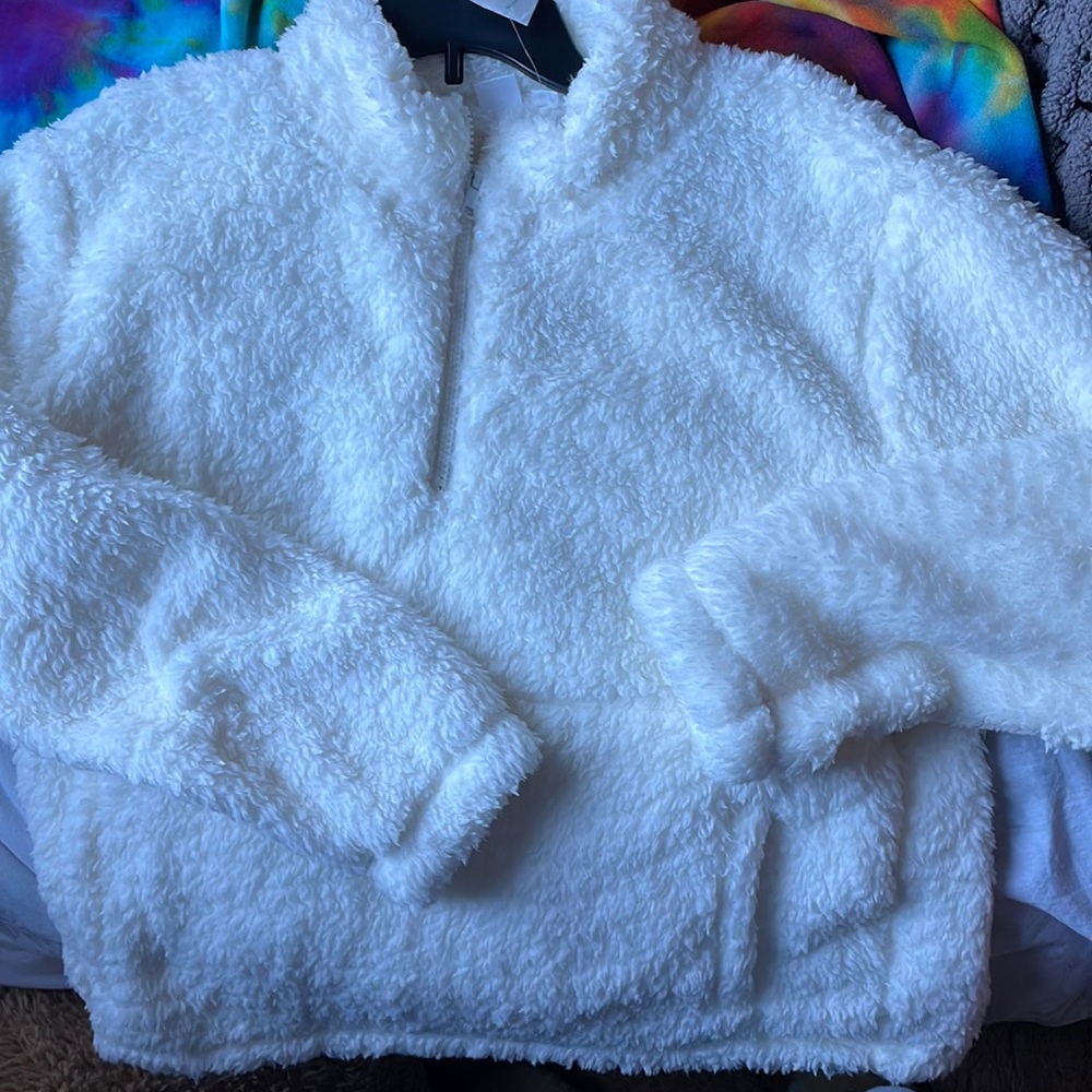 Never worn brand new white fluffy half zip